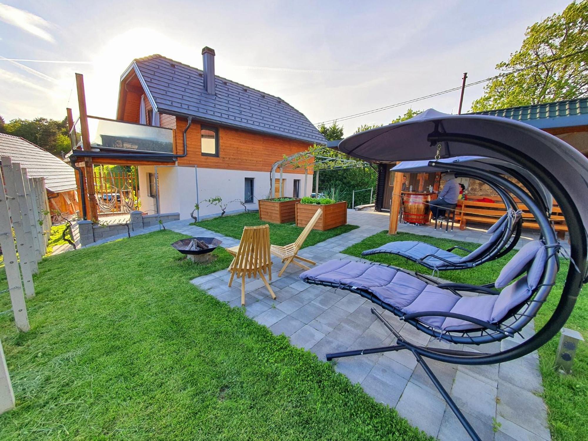 Vineyard Cottage Matej Trebnje Exterior photo